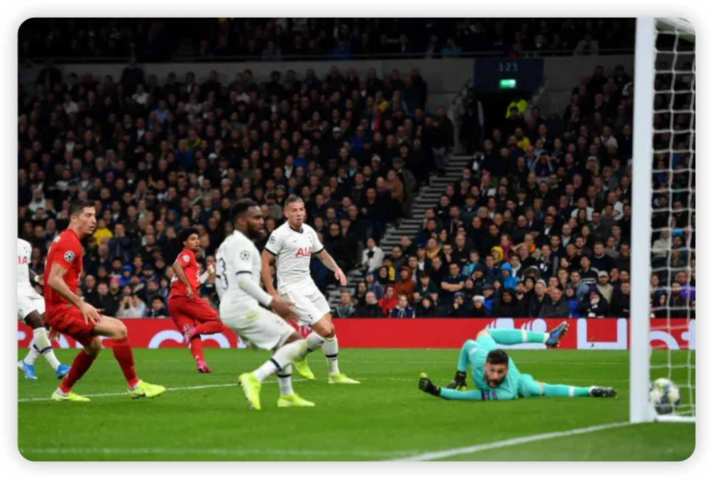 Gnabry’s Masterclass