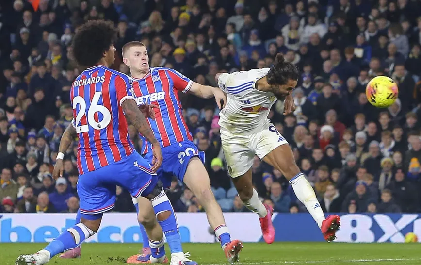 Setting the Stage at Elland Road